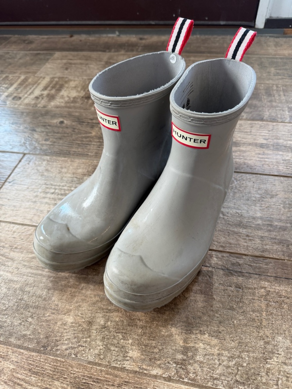 Hunter Light Gray Waterproof Rain Boots with Red-Striped Pull Tabs
